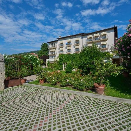 Hotel Belvedere Torri Del Benaco Exterior photo