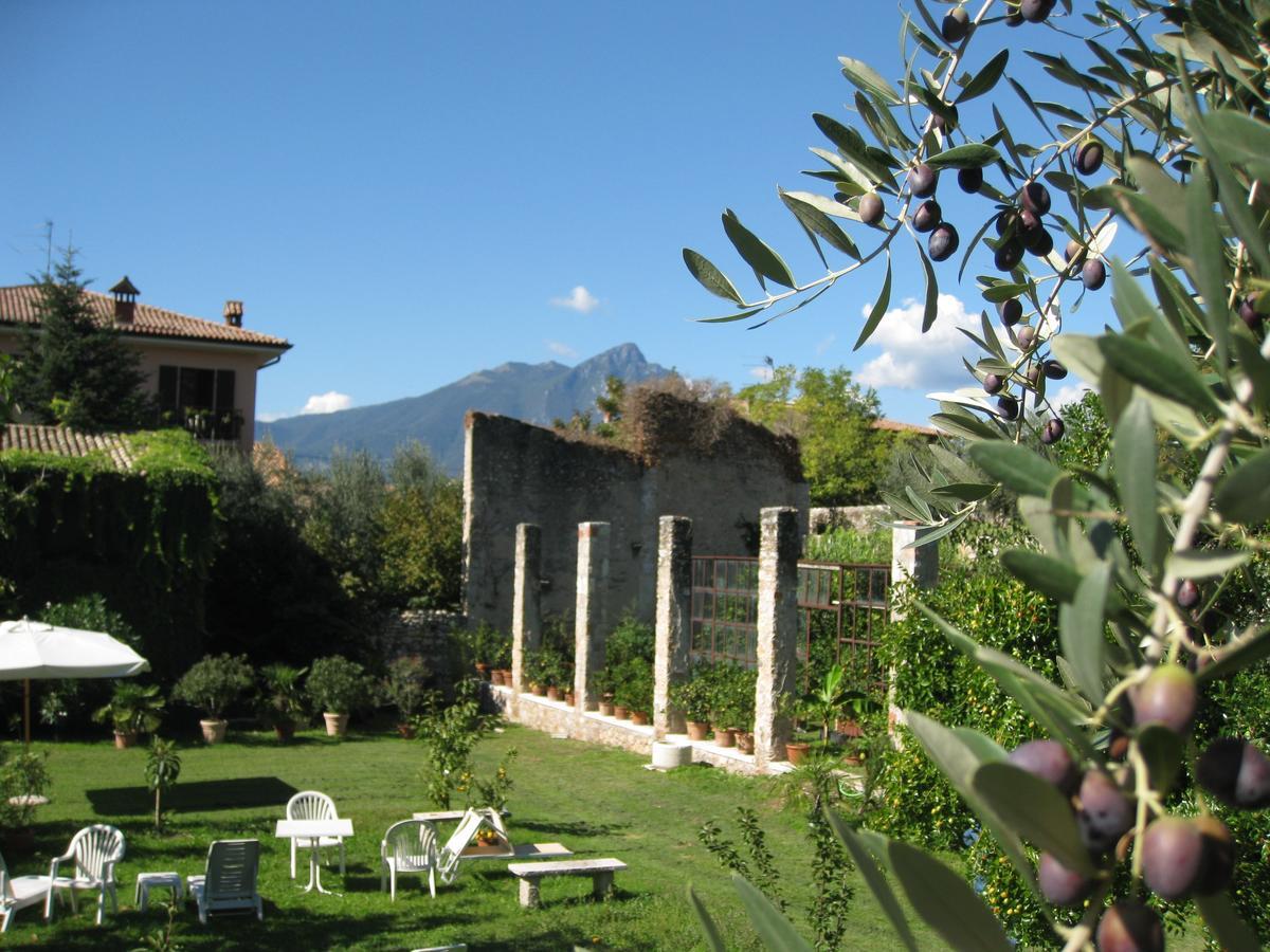 Hotel Belvedere Torri Del Benaco Exterior photo